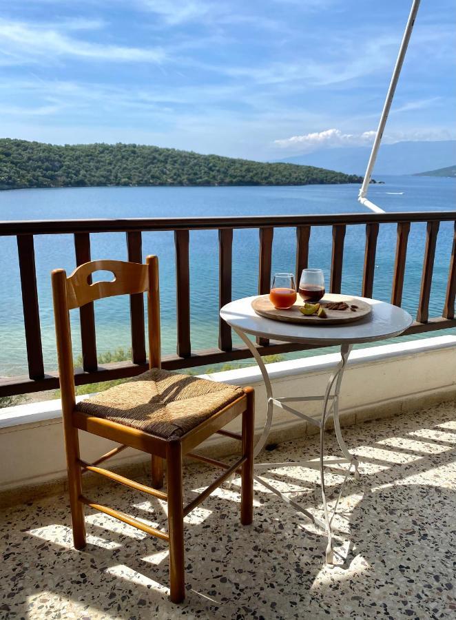 Blue Bay Hotel Miliá Kültér fotó
