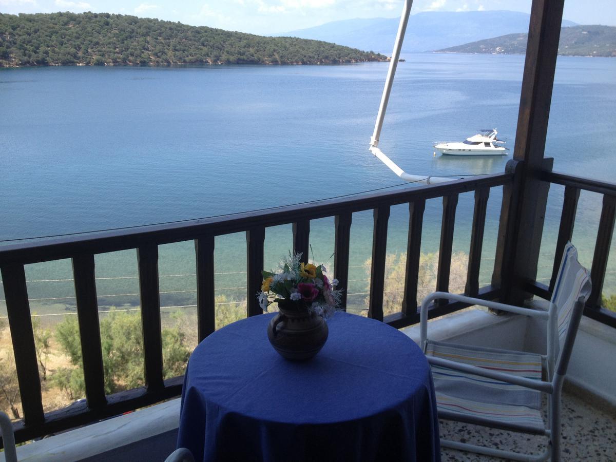 Blue Bay Hotel Miliá Kültér fotó